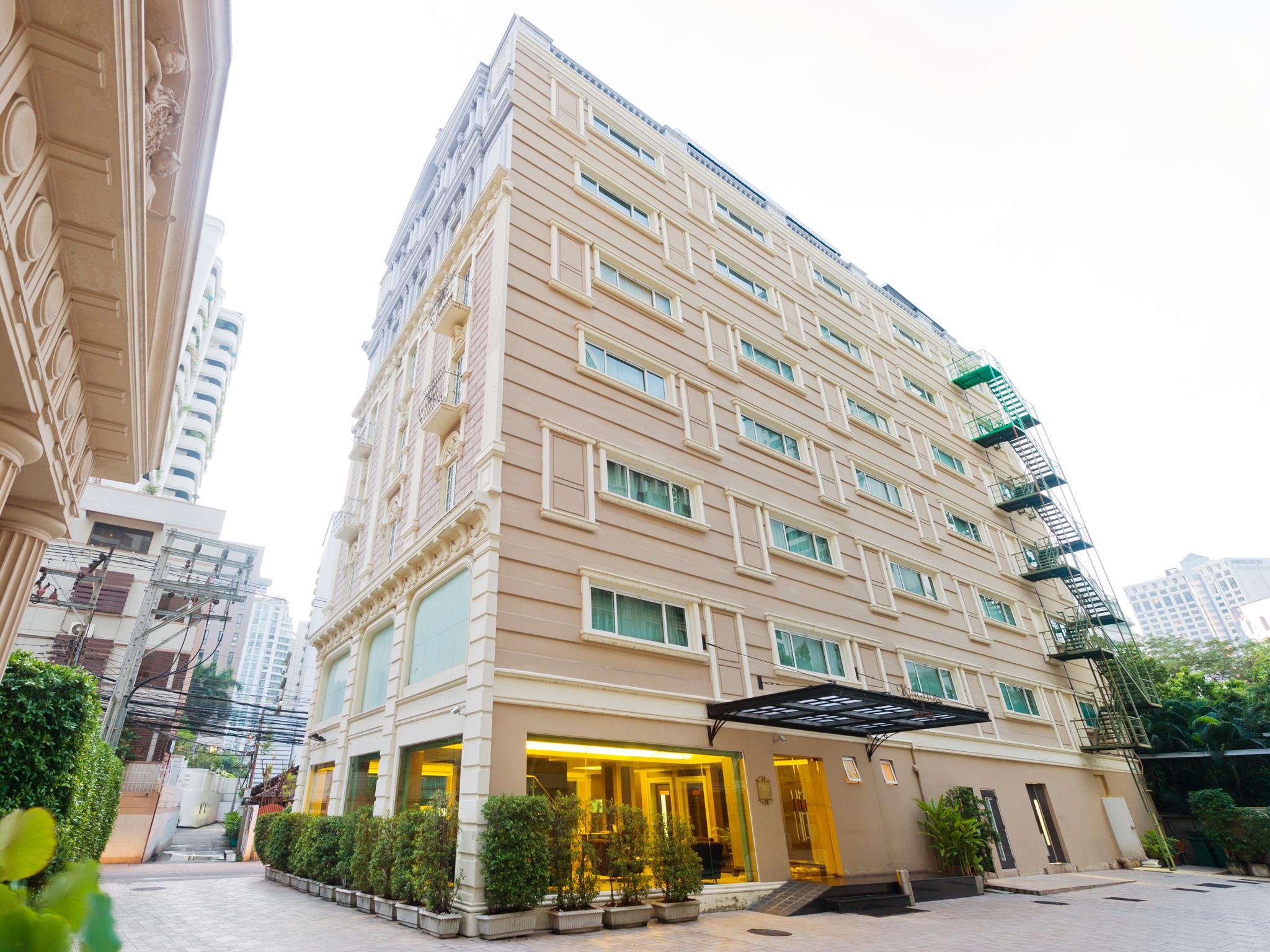 Kingston Suites Bangkok Exterior foto